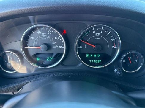 Used 2018 Jeep Wrangler Sport S image 24