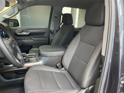 Used 2024 Chevrolet Silverado 1500 RST w/ Convenience Package II AWD/4WD image 18