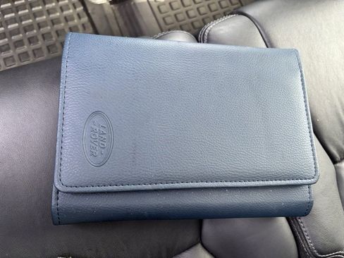 Used 2015 Land Rover LR4 HSE LUX image 23