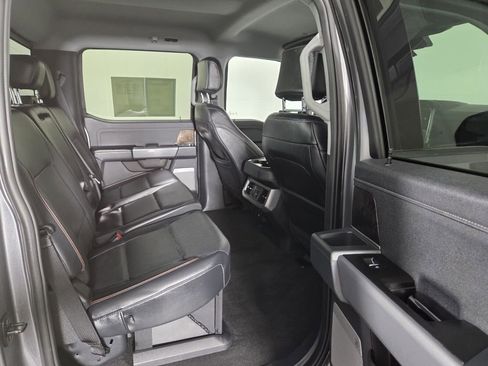 Used 2024 Ford F250 Lariat image 27