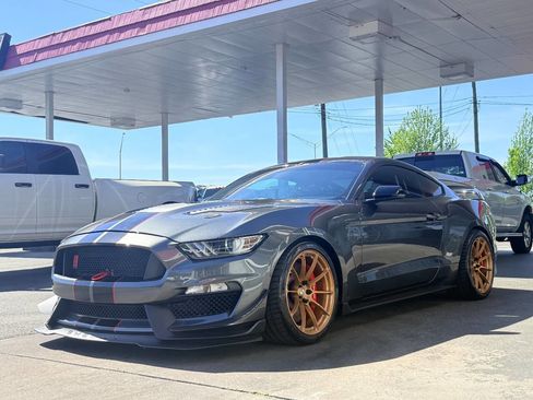 Used 2019 Ford Mustang Shelby GT350R w/ GT350R Equipment Group 920A image 17