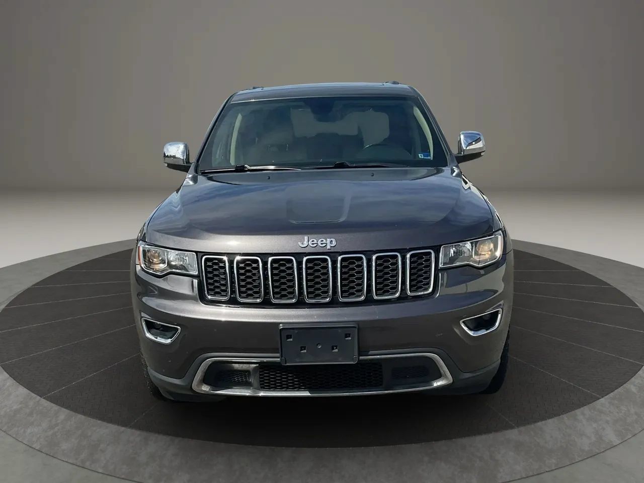 Used 2019 Jeep Grand Cherokee Limited AWD/4WD image 8
