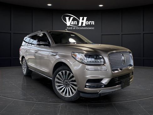 Used 2019 Lincoln Navigator Reserve w/ Cargo Package AWD/4WD image 45