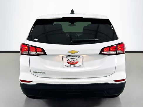 Used 2024 Chevrolet Equinox LS w/ LS Convenience Package FWD image 5