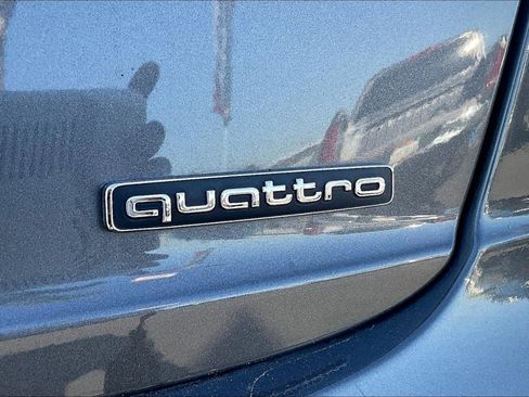 Used 2019 Audi Q8 Premium image 8