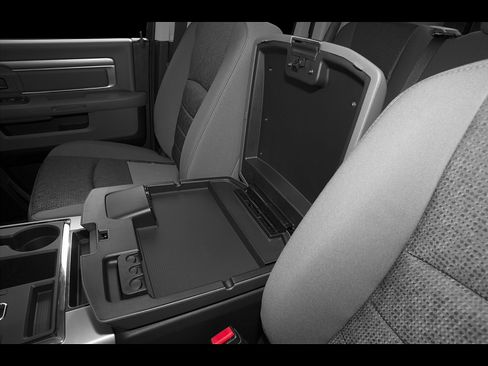 Used 2015 RAM 1500 Big Horn AWD/4WD image 57