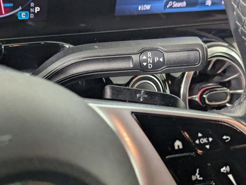 Used 2025 Mercedes-Benz GLA 250 image 26