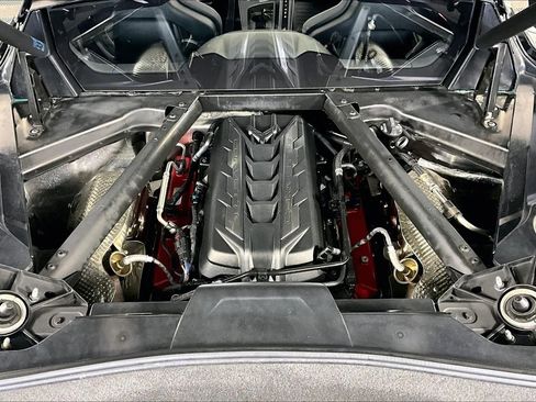 Used 2024 Chevrolet Corvette Stingray Coupe RWD image 32