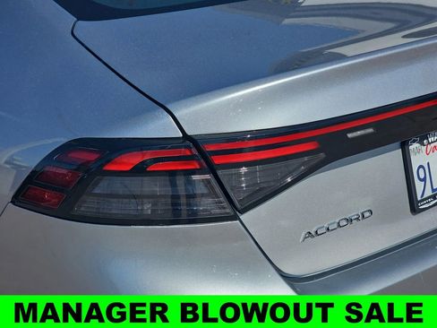 Used 2023 Honda Accord EX image 39