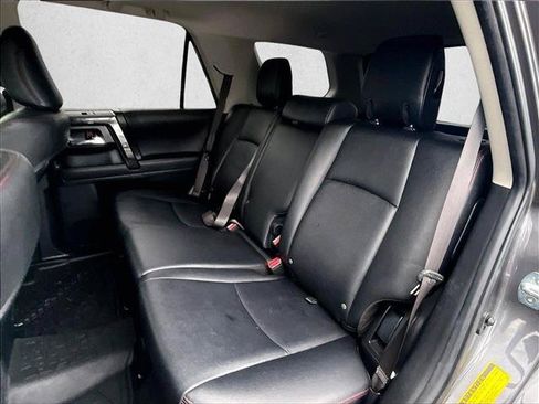 Used 2021 Toyota 4Runner TRD Off-Road Premium w/ Moonroof Package AWD/4WD image 28