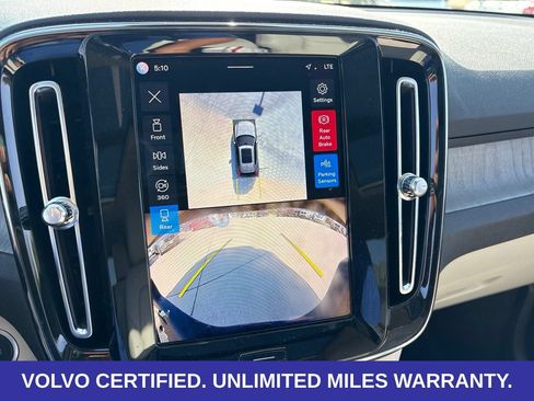 Used 2024 Volvo XC40 B5 Ultimate AWD/4WD image 22