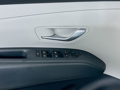 New 2026 Hyundai Tucson SEL image 19