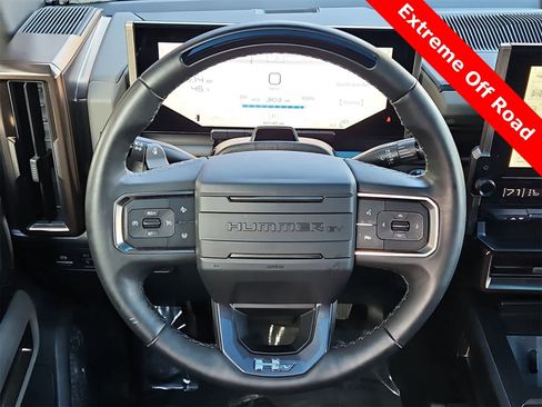 Used 2024 GMC Hummer EV 3X w/ LPO, Illumination Package image 19