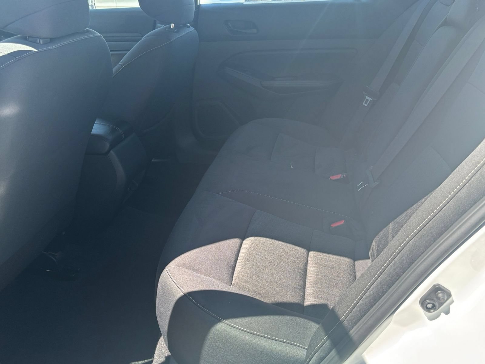 Used 2025 Nissan Altima 2.5 SV FWD image 22