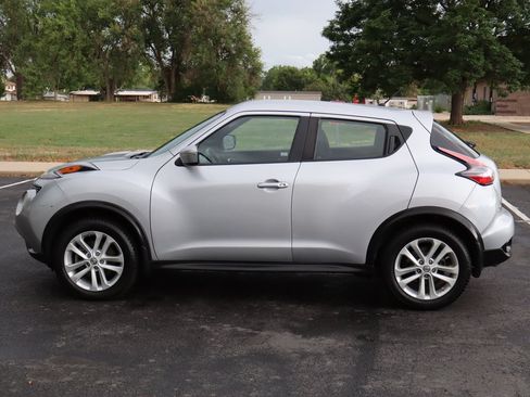 Used 2016 Nissan Juke S AWD/4WD image 9