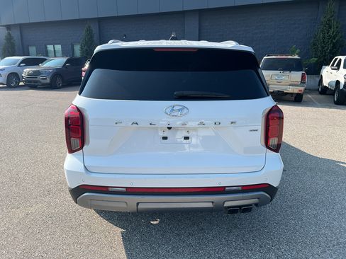Used 2024 Hyundai Palisade SEL AWD/4WD image 6