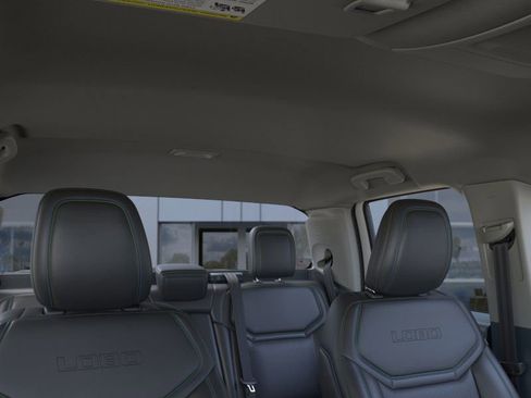 New 2026 Ford Maverick Lobo image 12