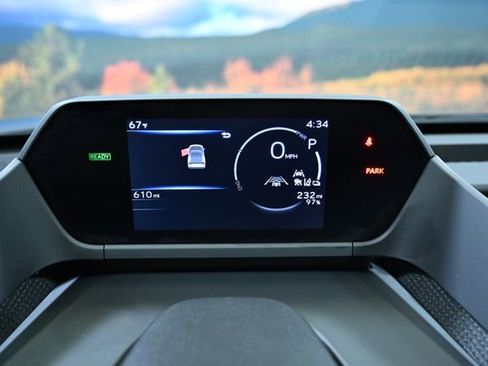 Used 2025 Subaru Solterra Premium w/ Premium Package image 40