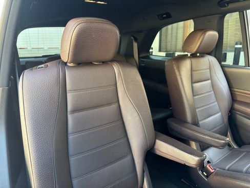 Used 2022 Mercedes-Benz GLS 580 4MATIC image 49