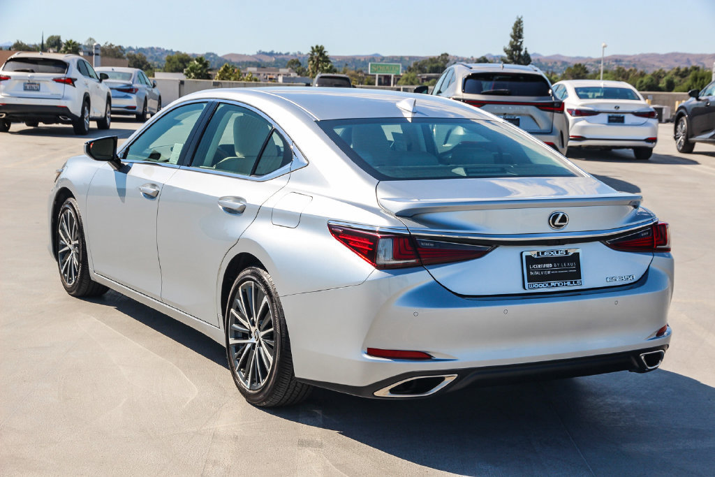 Certified 2023 Lexus ES 350 w/ Accessory Package (Z2) FWD image 7