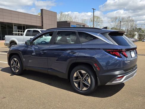 New 2026 Hyundai Tucson SEL FWD image 3