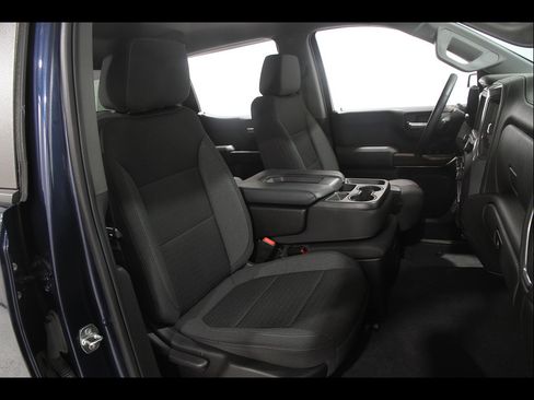 Used 2022 Chevrolet Silverado 1500 LT AWD/4WD image 17