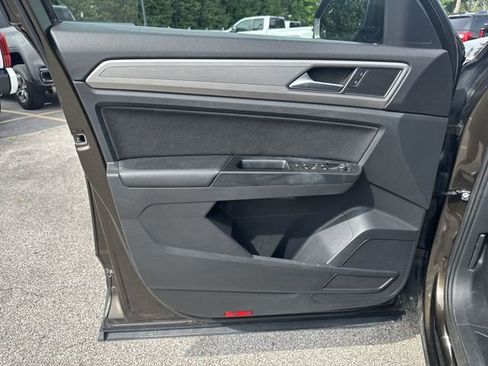 Used 2019 Volkswagen Atlas S w/ Towing Package AWD/4WD image 21