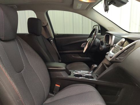 Used 2017 Chevrolet Equinox LT w/ Convenience Package FWD image 21