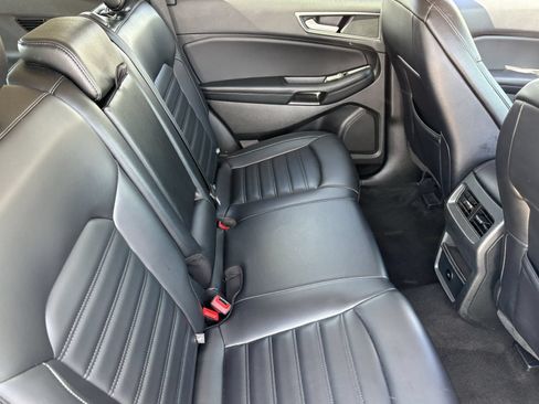Certified 2024 Ford Edge SEL AWD/4WD image 16