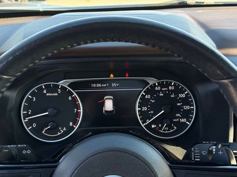 Certified 2023 Nissan Rogue SV w/ SV Premium B Package image 17