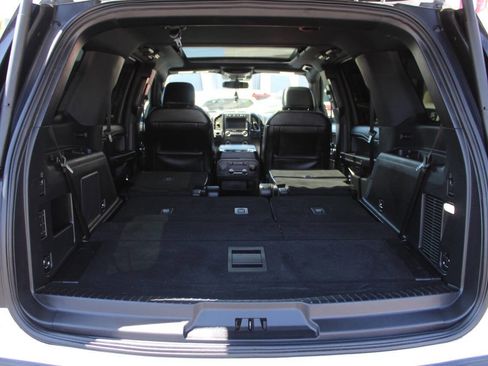 Used 2021 Ford Expedition Limited RWD image 17