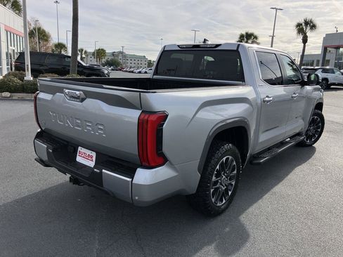 Used 2024 Toyota Tundra Limited image 5
