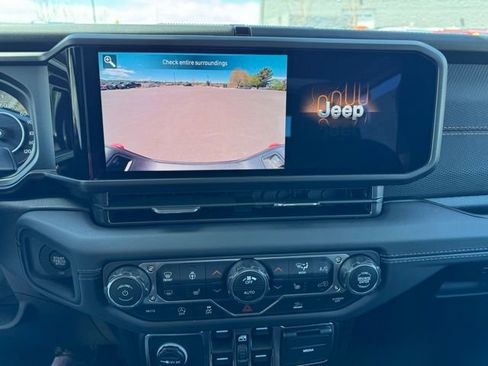 New 2026 Jeep Gladiator Mojave AWD/4WD image 32