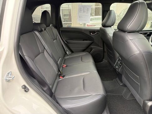 Used 2025 Subaru Forester Limited w/ Popular Package #1 image 12