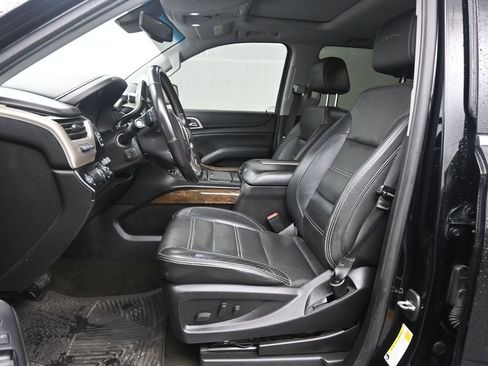 Used 2018 GMC Yukon Denali image 14