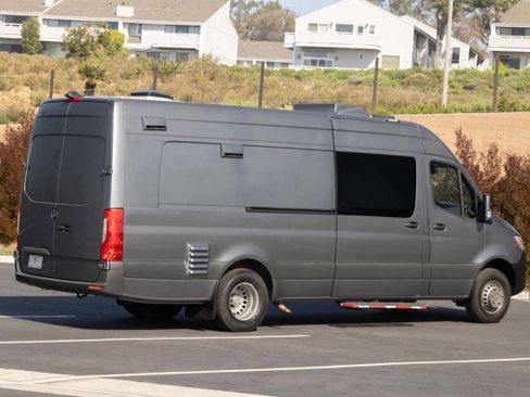 Used 2021 Mercedes-Benz Sprinter 4500 w/ Parking Package image 3