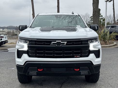 Used 2025 Chevrolet Silverado 1500 LT Trail Boss w/ LT Trail Boss Premium Package image 3