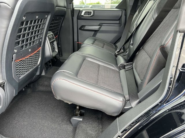 New 2026 Ford Bronco Raptor w/ Interior Carbon Fiber Pack AWD/4WD image 10
