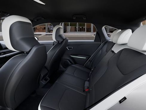New 2026 Kia K4 GT-Line Turbo FWD image 18