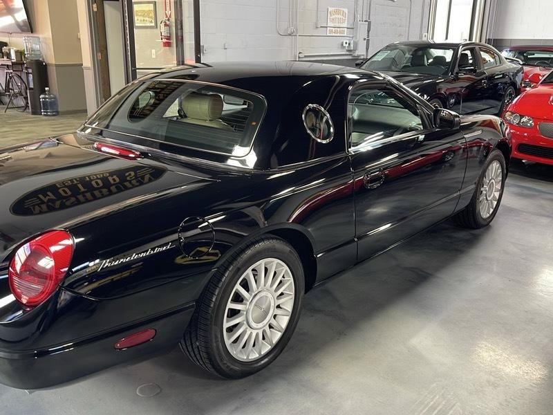 Used 2005 Ford Thunderbird RWD image 65