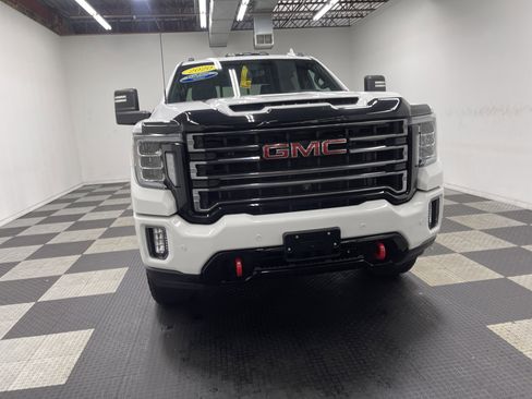Used 2020 GMC Sierra 2500 AT4 w/ AT4 Premium Package image 7