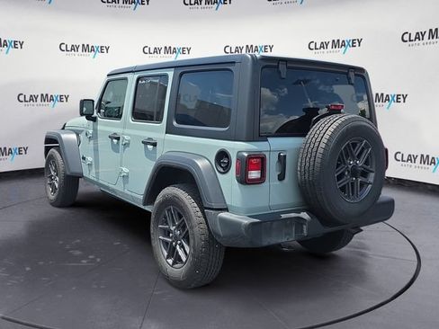 Used 2024 Jeep Wrangler Unlimited Sport AWD/4WD image 3
