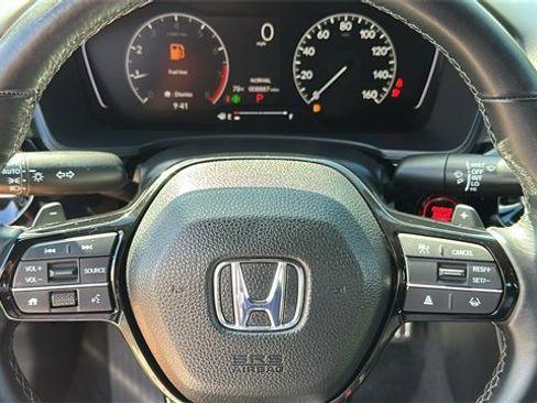 Used 2025 Honda Civic Sport image 11