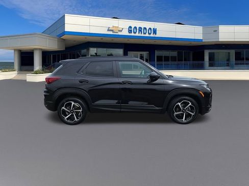 Used 2023 Chevrolet TrailBlazer RS w/ Convenience Package FWD image 7