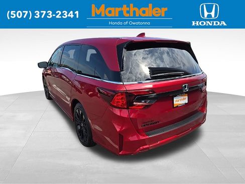 Used 2026 Honda Odyssey Sport-L image 3
