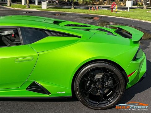 Used 2026 Lamborghini Temerario AWD/4WD image 41