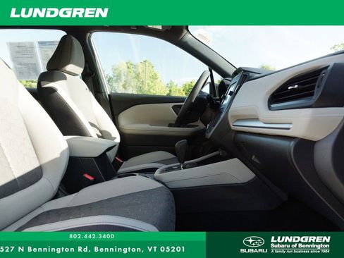 Certified 2025 Subaru Forester image 23