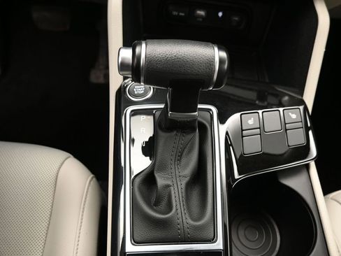 Used 2023 Kia Sportage EX image 26