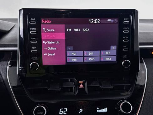Used 2020 Toyota Corolla LE FWD image 16
