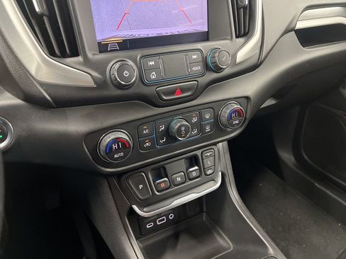 Used 2020 GMC Terrain SLT w/ Preferred Package image 19